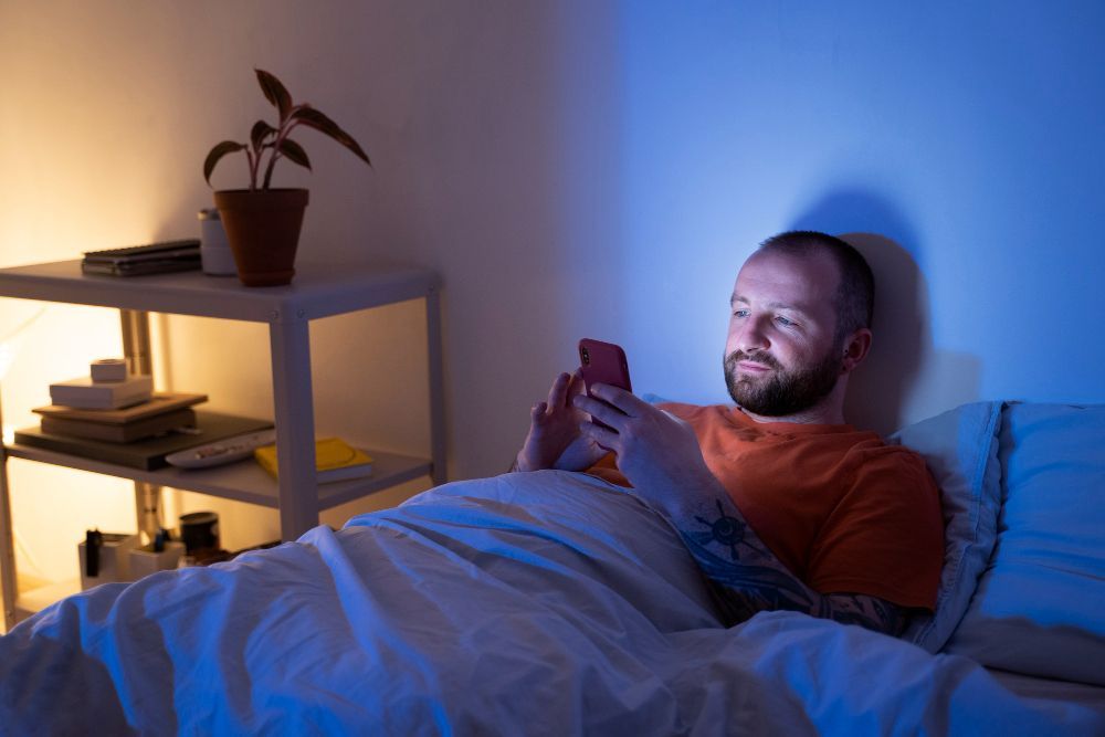 Waspada 'Smartphone Vision Syndrome': Gangguan Mata Akibat Penggunaan Ponsel Berlebihan