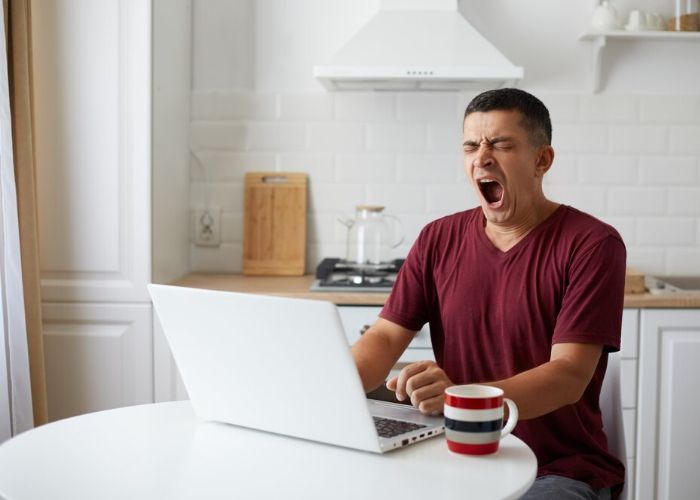 Sering Ngantuk selama Ramadan? Inilah 8 Tips Menjaga Pola Tidur Sehat Untukmu!