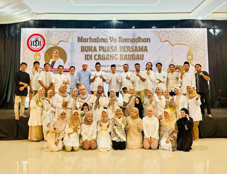 Aksi IDI Kota Baubau Tebarkan Kebaikan Ramadan, Dari Pemeriksaan Kesehatan Gratis di Pesantren hingga Bukber