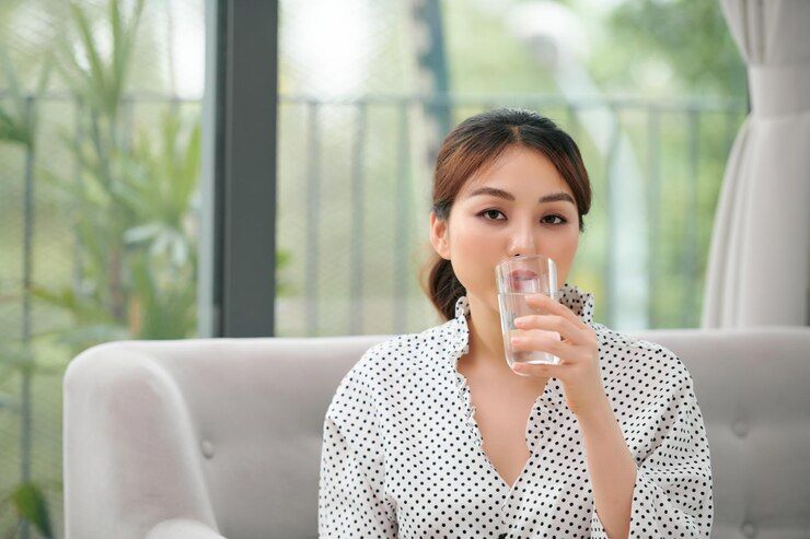 Hati-hati! Ternyata ini 5 Dampak Negatif Mengonsumsi Air Dingin