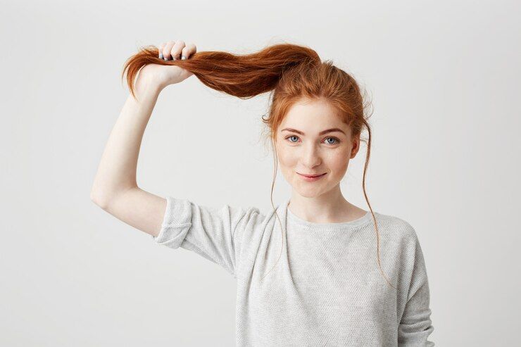 5 Faktor Penyebab Rambut Kering: Apa Saja?