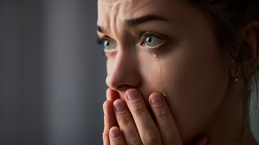 Menangis Itu Sehat Gak Sih? Ini Manfaatnya untuk Kesehatan Mental dan Berat Badan Kamu!