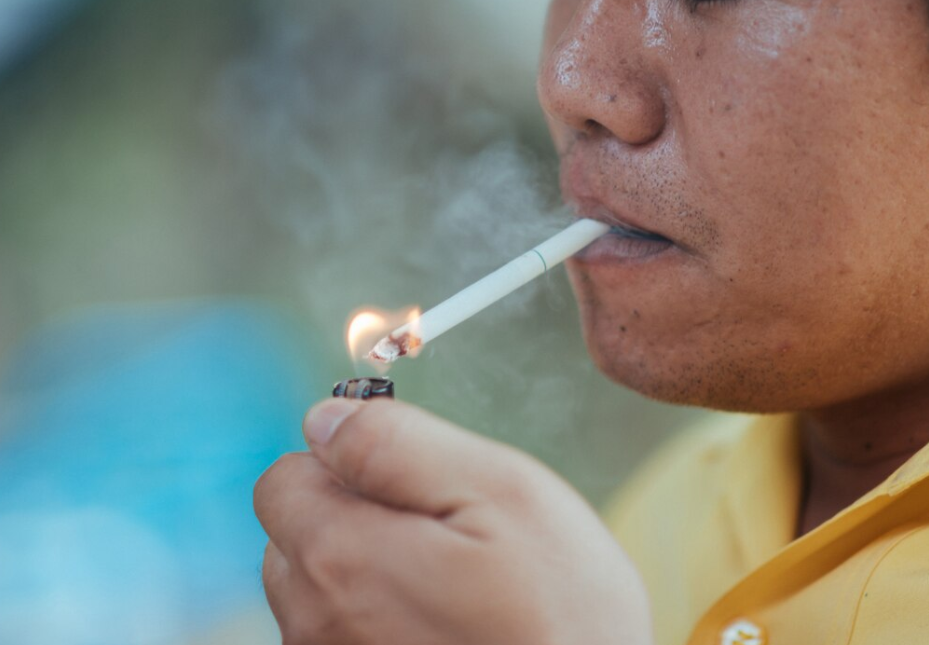Bahaya Merokok Setelah Makan, Begini Hal yang Akan Terjadi