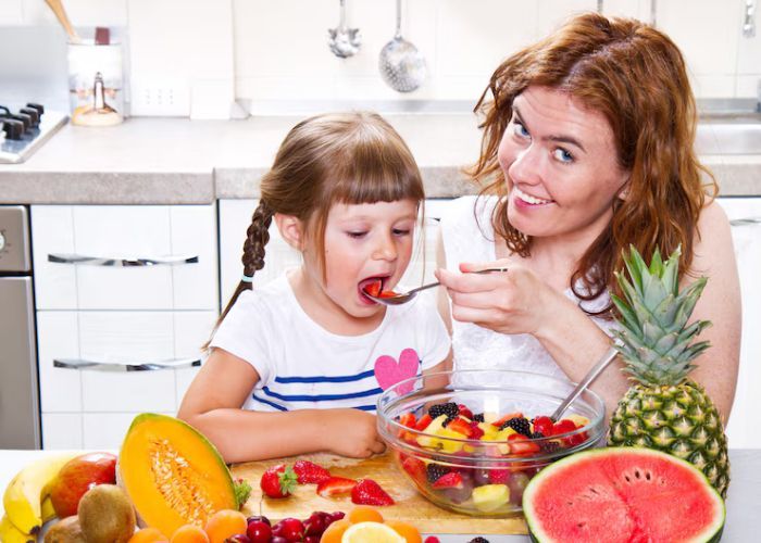 Dear Mom and Dad, Ini 6 Tips Membujuk Anak agar Doyan Konsumsi Buah demi Kesehatan