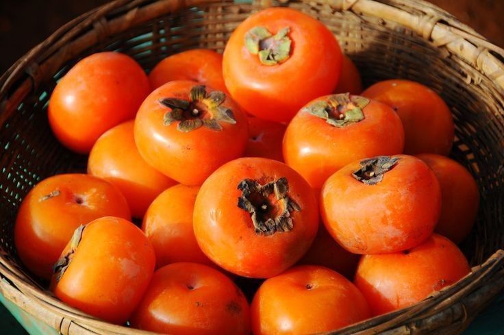 8 Manfaat Buah Kesemek untuk Wanita yang Perlu Kamu Tau