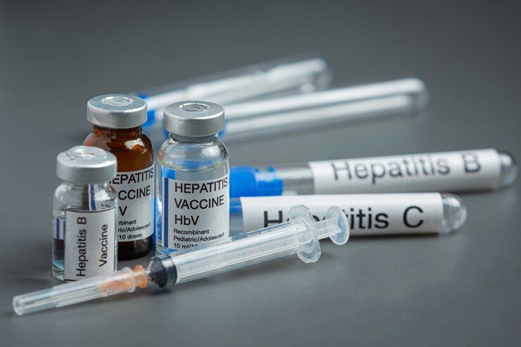 4 Alasan Anak Harus Mendapatkan Vaksin Hepatitis B, Apa Saja?