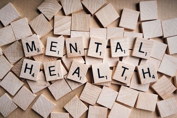 Tanda Kamu Punya Masalah Kesehatan Mental, Bagaimana Gejalanya?