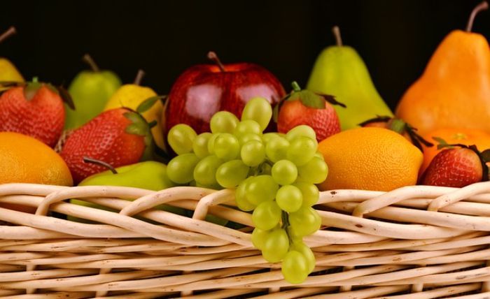 7 Buah Paling Bernutrisi yang Wajib Masuk dalam Diet Sehari-hari