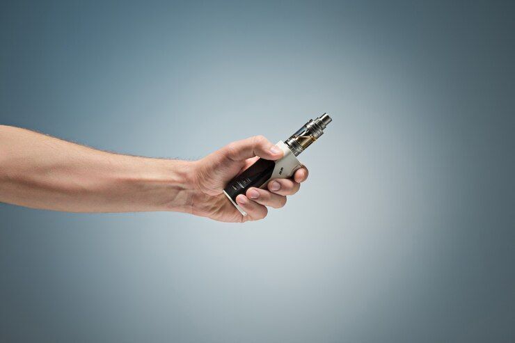 4 Fakta Menarik Vape yang Jadi Ancaman Baru bagi Kesehatan Mental Remaja
