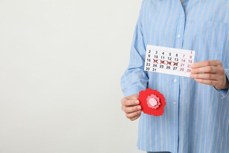 9 Tips Mengatasi Perubahan Hormon Selama Menstruasi, Apa Saja?
