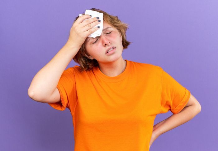 Mengapa Sensasi Panas Muncul Saat Menstruasi? Ini 6 Penyebab Utamanya