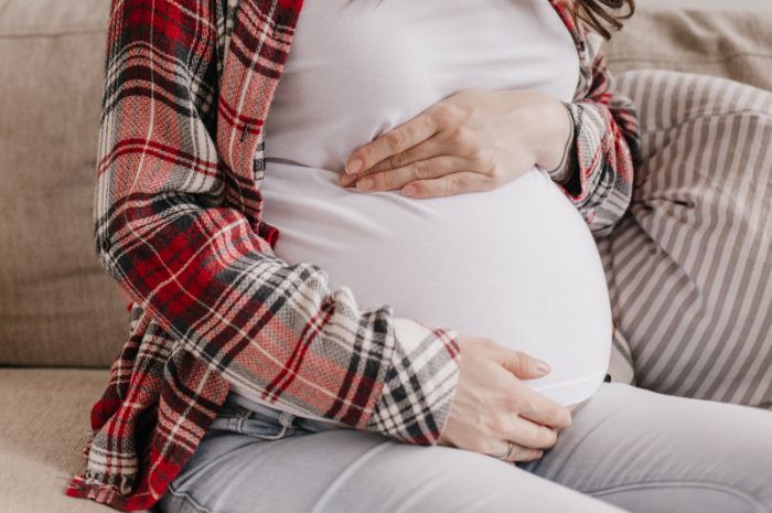 7 Tips Puasa Aman untuk Ibu Hamil, Ketahui Risiko dan Cara Menjalaninya