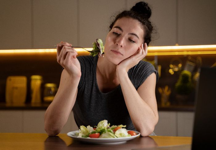 5 Kebiasaan yang Katanya Sehat Ternyata Malah Bikin Misi Diet Jadi Gagal Total, Apa Saja?