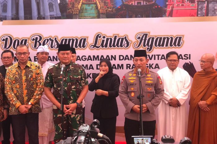 Jelang HUT Bhayangkara ke-77, Kapolri-Panglima TNI Ikut Doa Lintas Agama