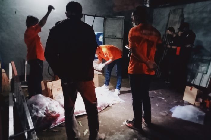 Pasutri yang Ditemukan Tewas di Ruang Karaoke di Tulungagung Sempat Bikin Status WA Sebelum Dibunuh