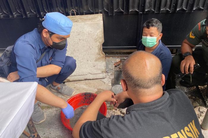 Septic Tank Rumah Kontrakan di Kemayoran Dibongkar Polisi, Dijadikan Tempat Pembuangan Janin Hasil Aborsi
