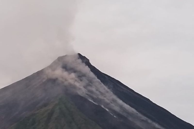 Warga Sekitar Gunung Karangetang Diimbau Patuhi Rekomendasi Badan Geologi