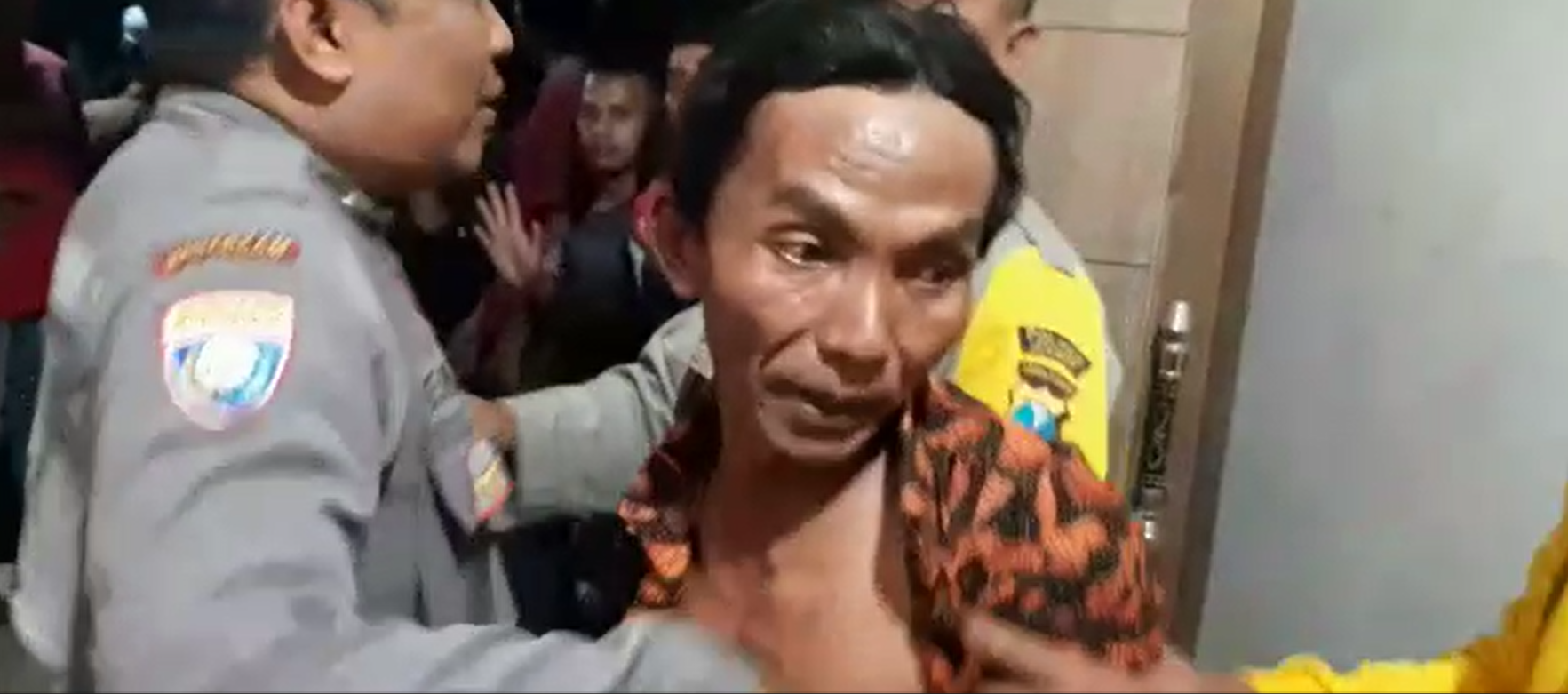 Biadap! Cabuli Anak Tiri, Pelaku Ngaku Gegara Istri Sering Main HP
