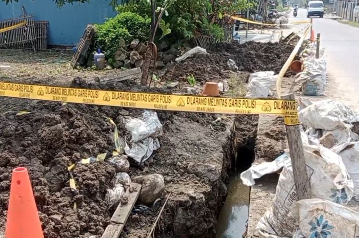3 Pekerja Galian Proyek Pipa Air Bersih di Bekasi Tersengat Listrik, Dua Tewas Satu Alami Luka-Luka