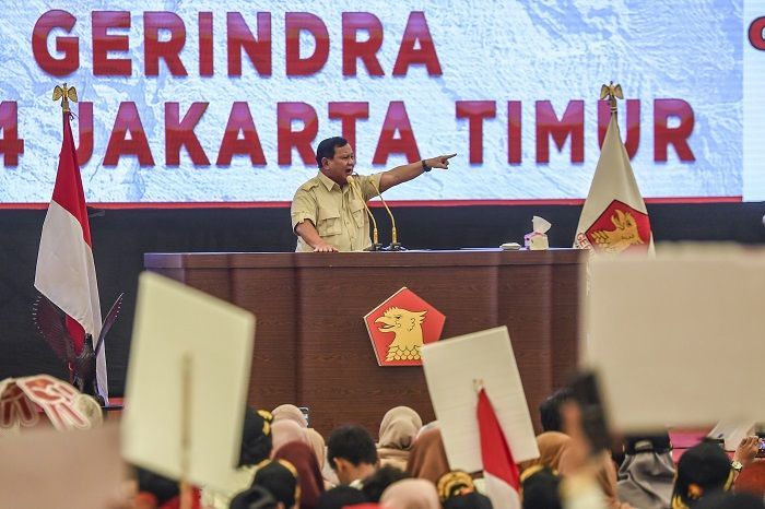 Prabowo Ajak Kader Gerindra Lawan Serangan Negatif dengan The Power of Smile