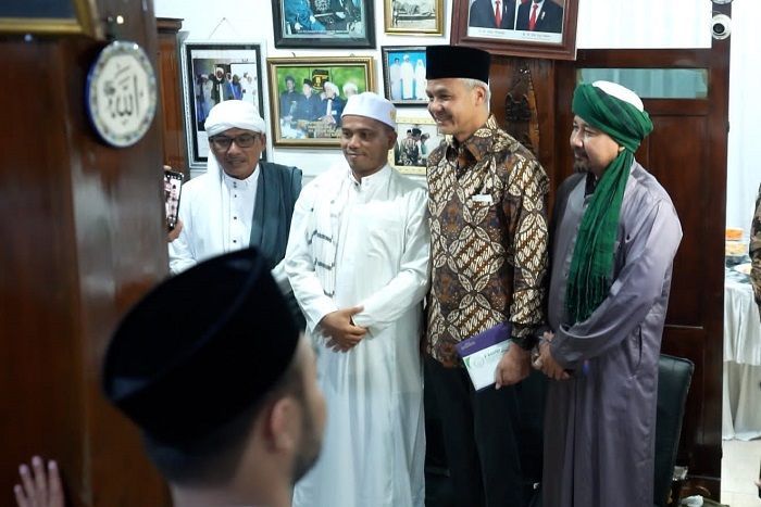 Bersilaturahmi dengan Masyayikh Se-Indonesia di Rembang, Ini Harapan Ganjar Pranowo