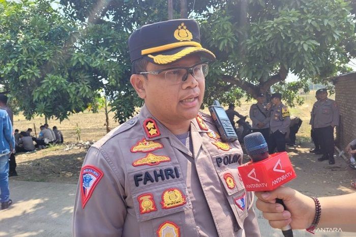 Polres Indramayu Amankan Aksi Unjuk Rasa di Depan Ponpes Al-Zaytun