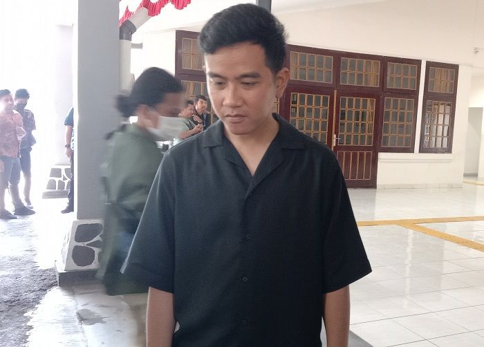 Bungkam soal Dukungan Jokowi di Pilpres 2024, Gibran: Tanyakan Beliau