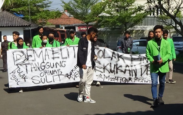 Terkuak Fakta Baru, Ada Deal Rp160 Juta di Balik Maba UIN Surakarta Wajib Daftar Pinjol   