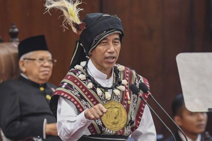 Pidato Jokowi di Sidang Tahunan MPR: Ada yang Bilang Saya Bodoh, Ya Gak Papa, Saya Terima