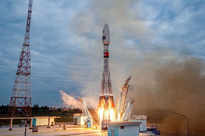 Misi ke Bulan Pertama Rusia Gagal, Pesawat Luna-25 Bertabrakan dengan Permukaan Bulan Setelah Hilang Kontak