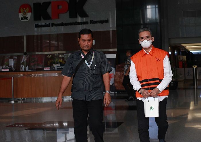 Bupati Bangkalan Nonaktif Ra Latif Divonis Hukuman 9 Tahun Penjara