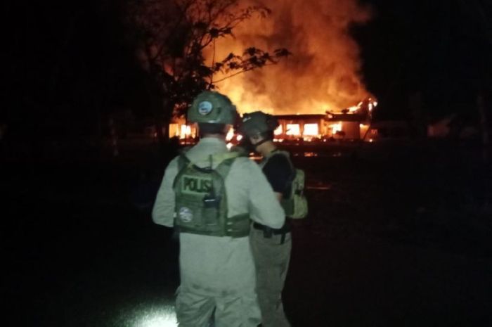 Perkantoran Pemda Yahukimo Papua Pegunungan Terbakar Usai Insiden Baku Tembak KKB dan TNI
