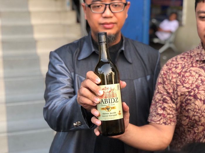 Geger Red Wine Berlogo Halal, Konsumen Lapor ke Polda Metro Jaya