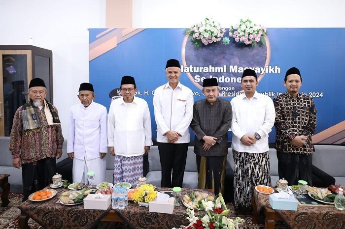 Terima Aspirasi Masyayikh se-Indonesia, Ganjar Kaji Program Insentif Guru Keagamaan di Level Nasional