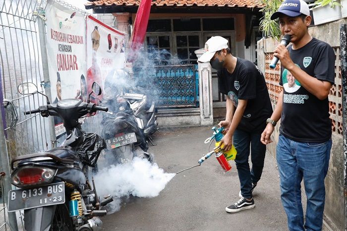 Cegah DBD, Kowarteg Ganjar Latih Warga Bikin Alat Fogging Sederhana