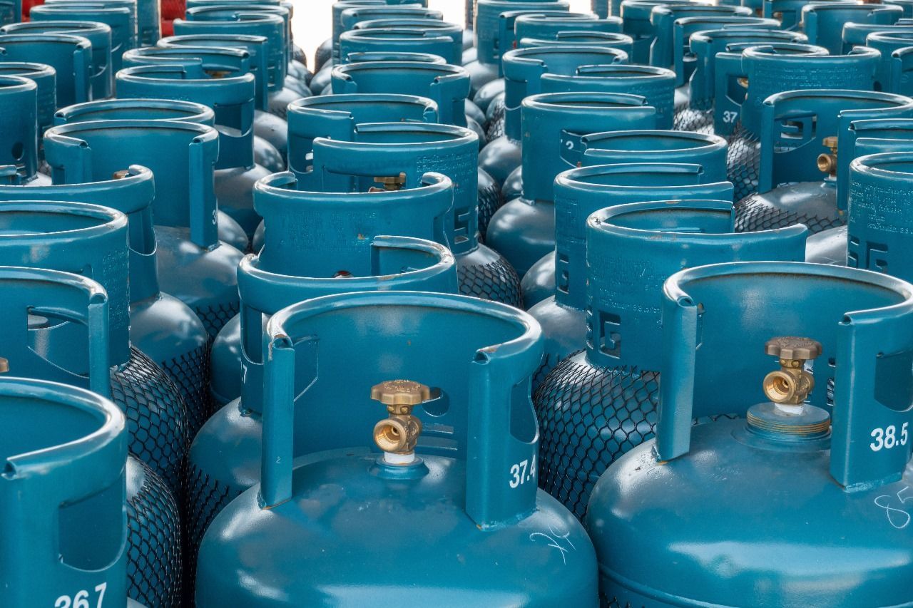 Gas Bocor Berujung Api Menyambar di Jaktim, Seorang Pria Alami Luka Bakar di Wajah