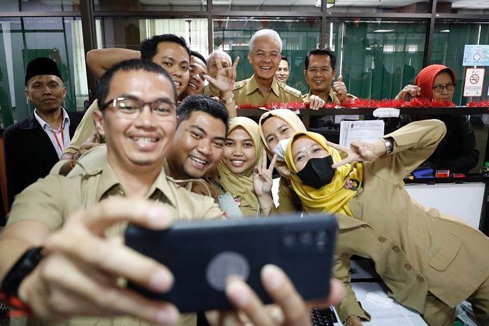 Perpisahan sebagai Gubernur Jateng, Tokoh Masyarakat Sebut Ganjar Humble dan Dekat dengan Rakyat