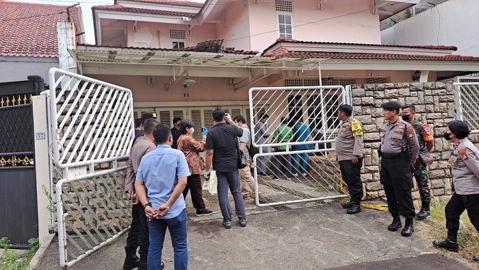 Misteri Minuman di Lokasi Ibu-Anak Tewas di Depok, Masih Diusut Polisi