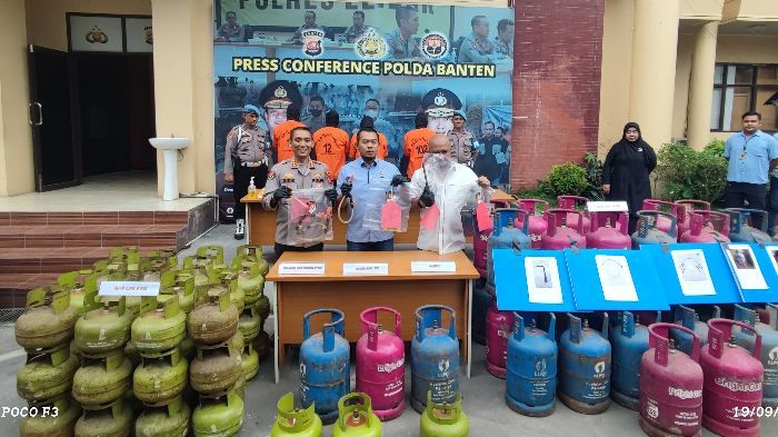Sindikat Pengoplos Tabung Gas LPG Ditangkap, Keuntungan Rp30 Juta Sehari 