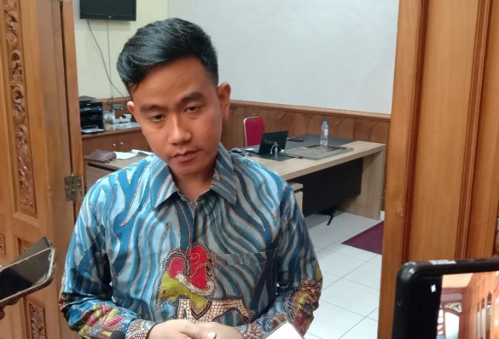 Diajak Gabung Masuk Tim Pemenangan Nasional Ganjar, Gibran: Ngikut Megawati!