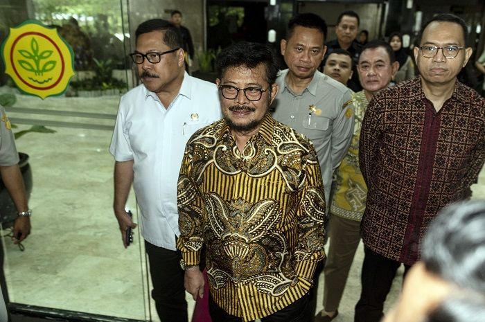 Eks Mentan SYL Resmi Jadi Tersangka, Diduga Nikmati Duit Korupsi Rp13,9 Miliar