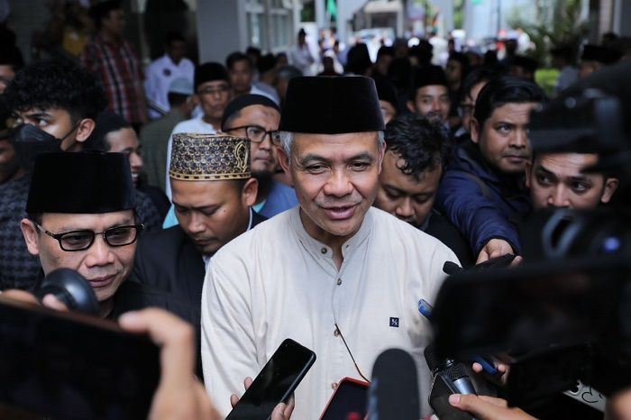 Kenang Sosok Kiai Hasyim Muzadi, Ganjar Kunjungi Ponpes Al Hikam