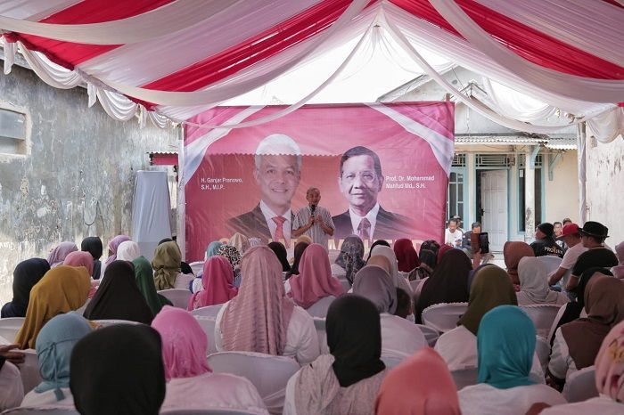 Relawan Desa untuk Ganjar Bantu Nelayan di Pandeglang yang Alamai Krisis Tangkapan