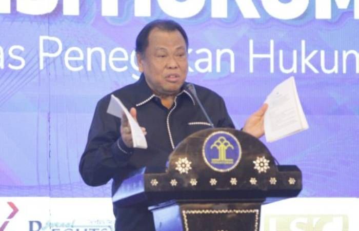 Pakai Baju Hitam, Arief Hidayat: Saya sebagai Hakim sedang Berkabung karena di MK Terjadi Prahara