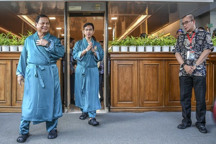 Usai Jalani Tes Kesehatan, Prabowo Ngaku Sempat Waswas Takut Disuntik: Lebih Baik Terjun 10 Kali!