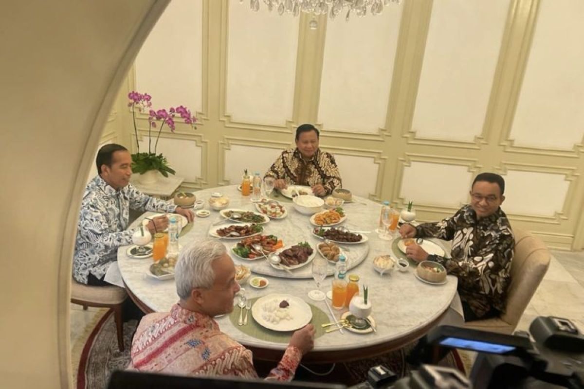 Momen Presiden Jokowi Undang 3 Bacapres Makan Siang di Istana
