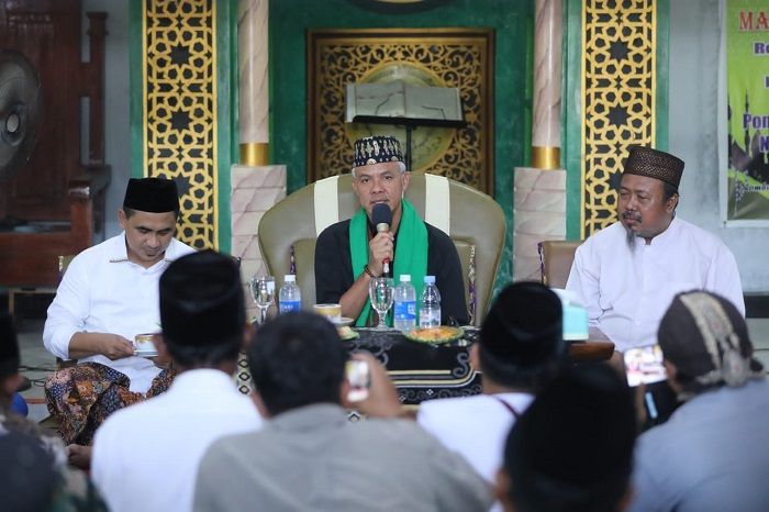 Ganjar Serap Aspirasi soal Pendidikan hingga Pengembangan SDM saat Ketemu Masyayikh di Papua