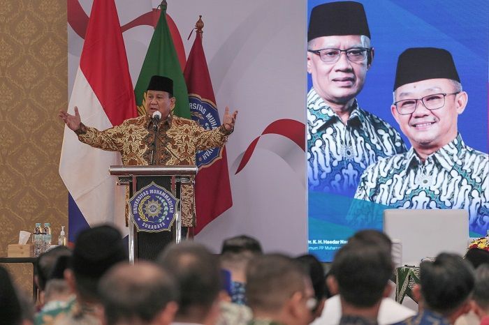 Muhammadiyah Beri Kartu Anggota Kehormatan pada Prabowo, Gibran Gak Dapat