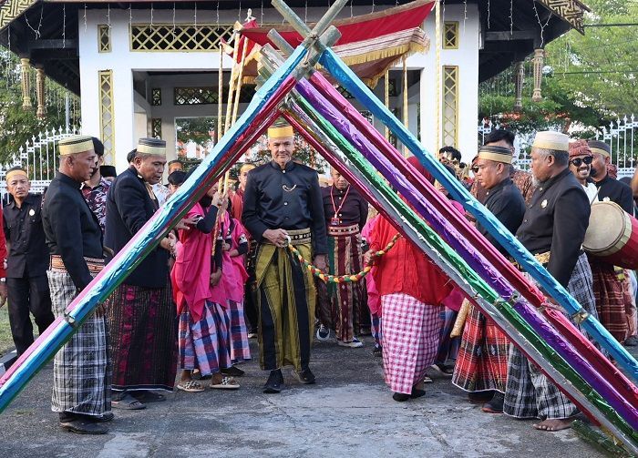Ganjar Komitmen Perjuangkan Pemekaran Wilayah Luwu Jadi Provinsi