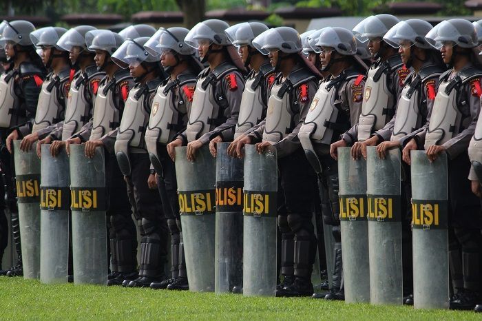 Jelang Misa Akbar Paus Fransiskus di GBK, Sterilisasi Area Dilakukan Polisi Sejak Pagi